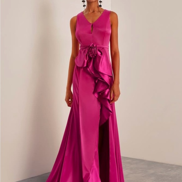 Fehaute Pink Ruffled Maxi Dress Sleeveless V-Neck Gown
